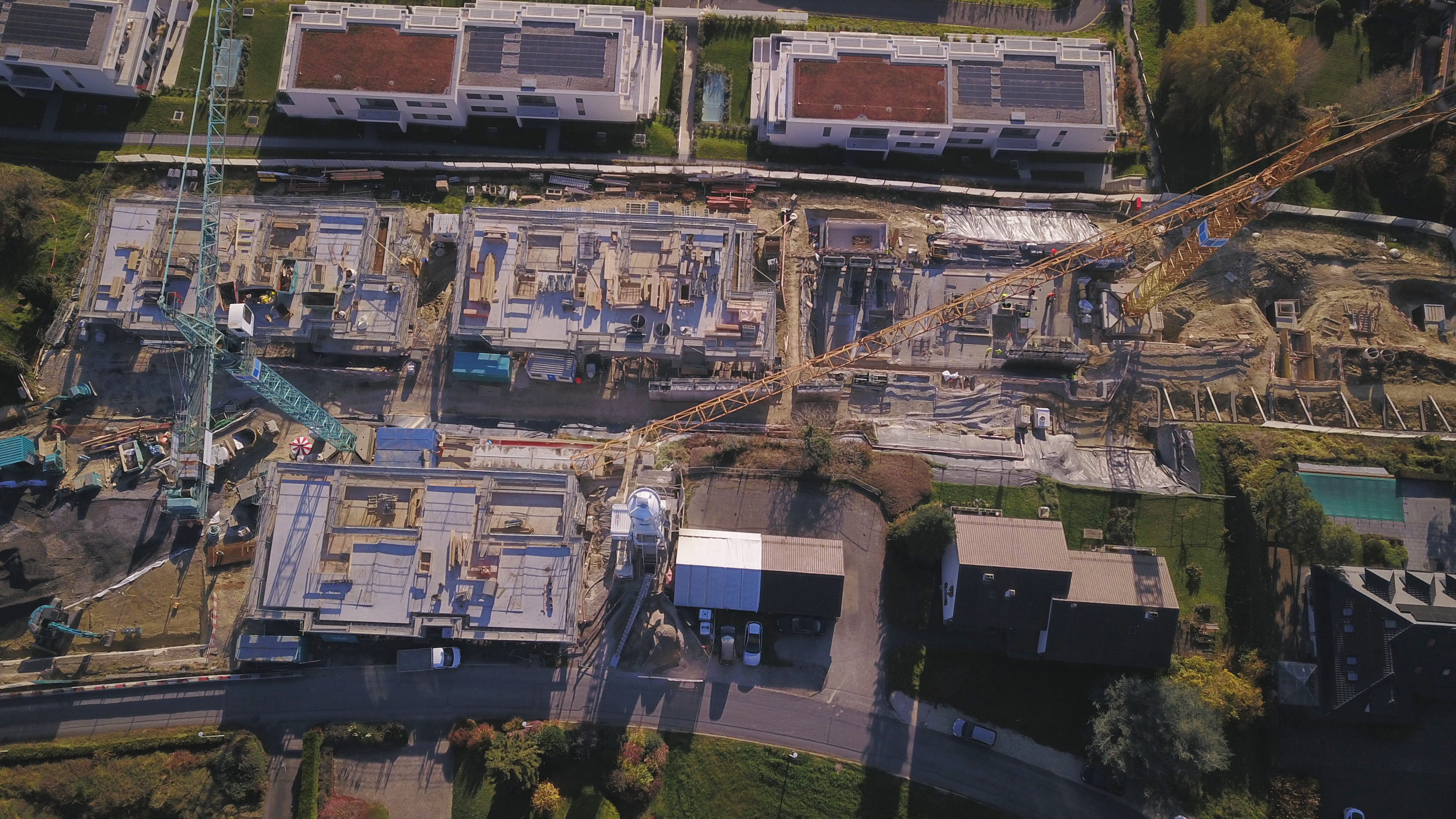 QUARTIER D’HABITATIONS MITOYENNES